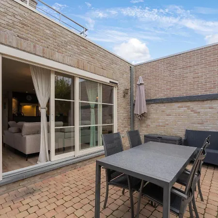 Ferienhaus Inviting Holiday In With Garden