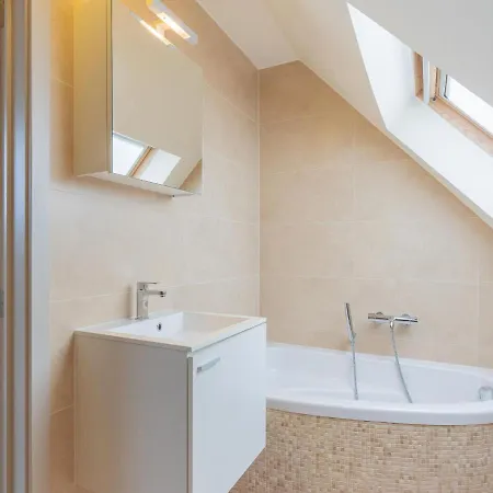 Ferienhaus Inviting Holiday In With Garden