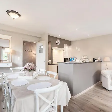 Inviting Holiday In With Garden Ferienhaus *
