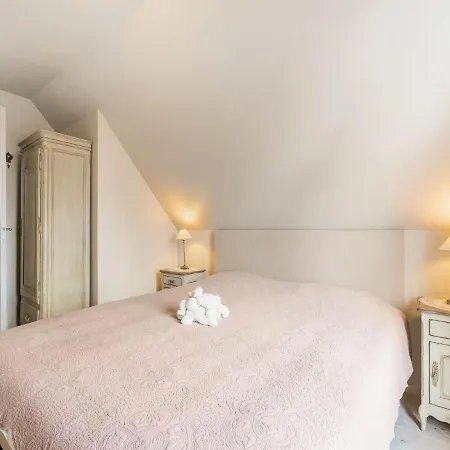 Ferienhaus Inviting Holiday In With Garden Nieuwpoort
