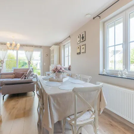 Inviting Holiday In With Garden Ferienhaus